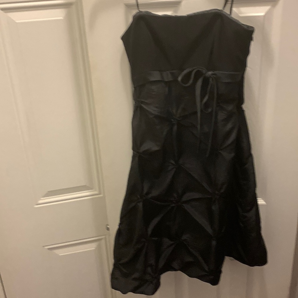 Nine West size 4 black strapless party dress